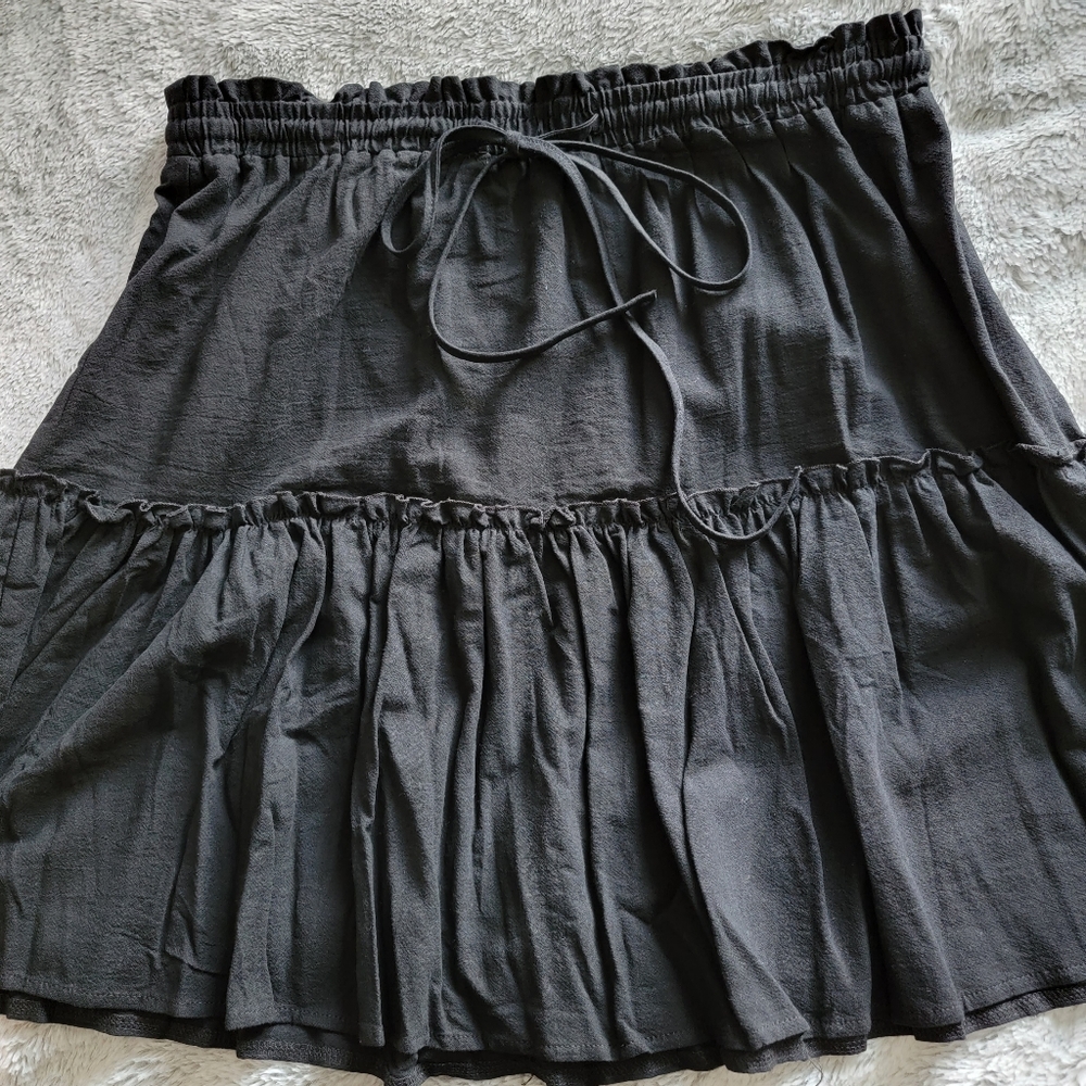 Black Tiered Drawstring Skirt - Women